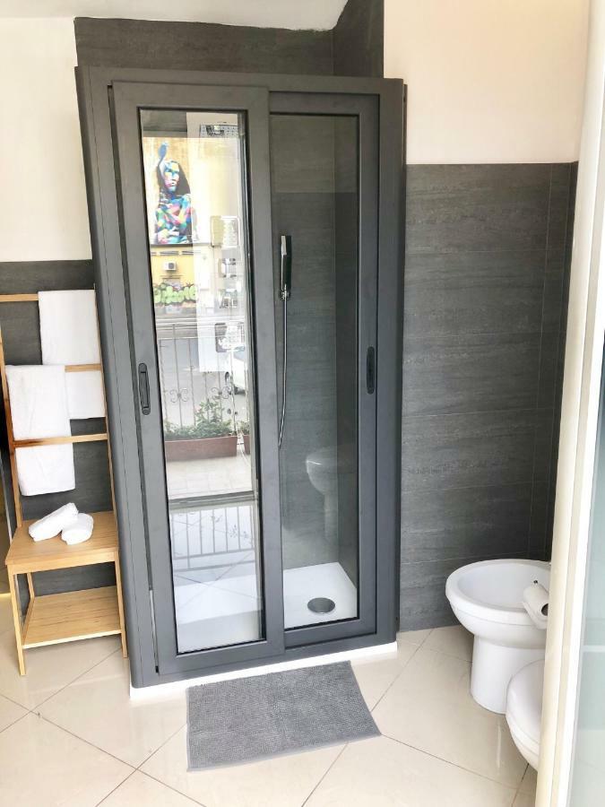 Giader'S House - Free Parking Apartment Catania Luaran gambar