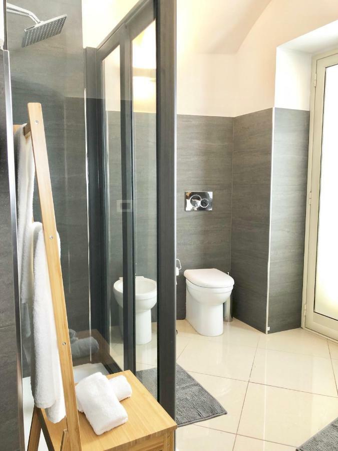Giader'S House - Free Parking Apartment Catania Luaran gambar