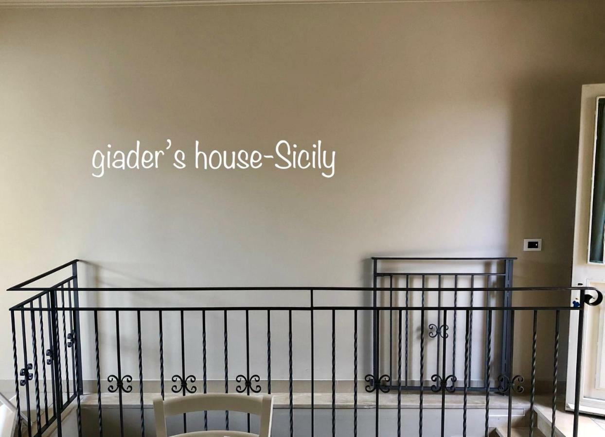 Giader'S House - Free Parking Apartment Catania Luaran gambar